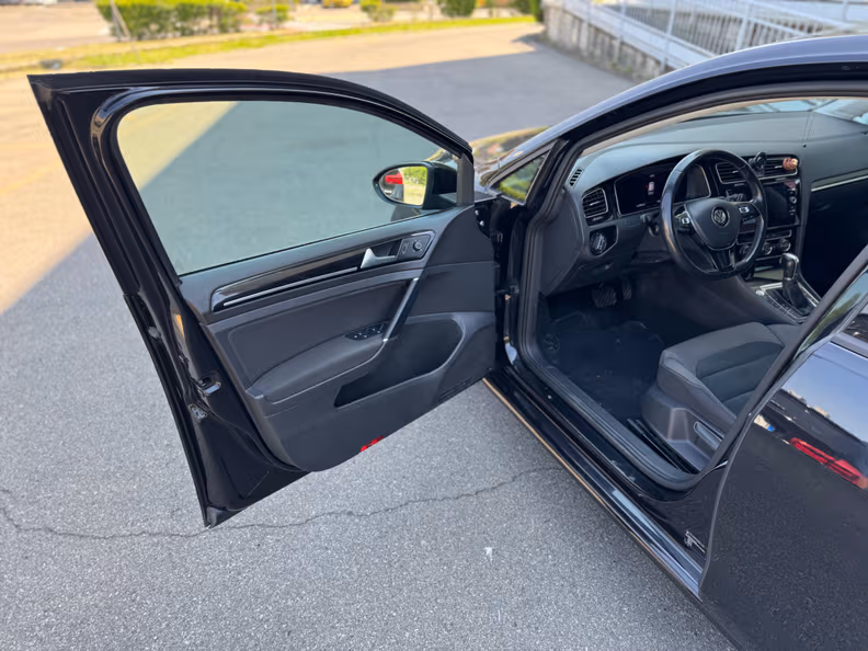 VW Golf - 18