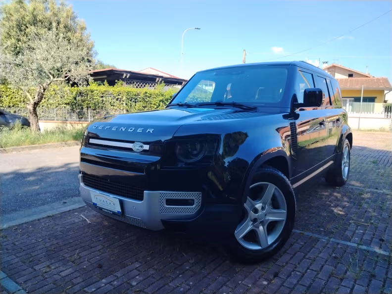 Land Rover Defender - 14