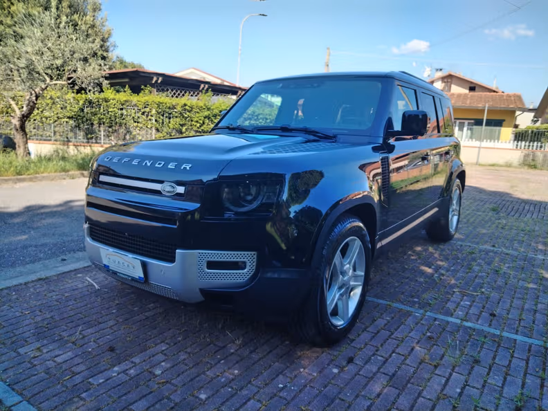 Land Rover Defender - 15