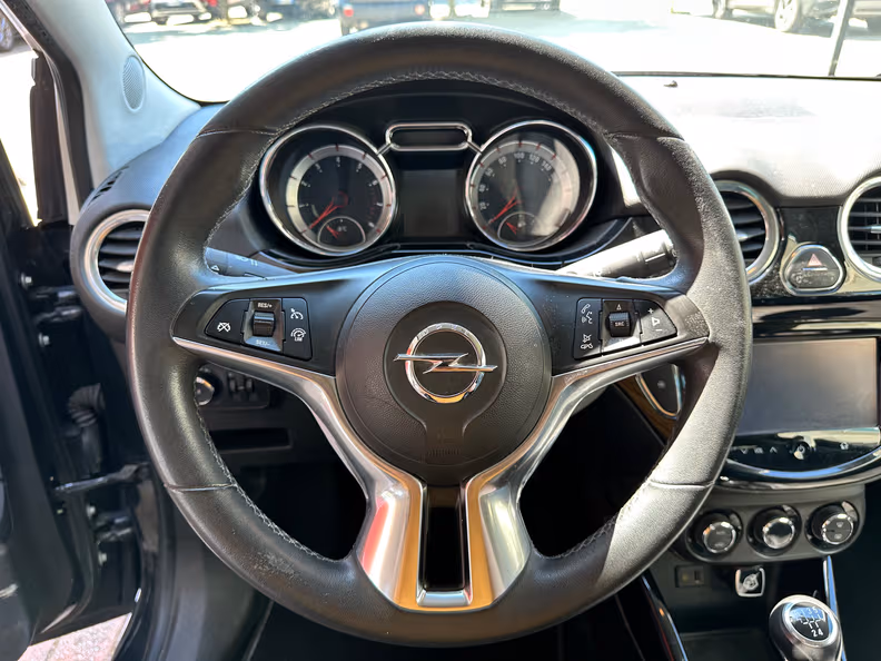 Opel ADAM - 10