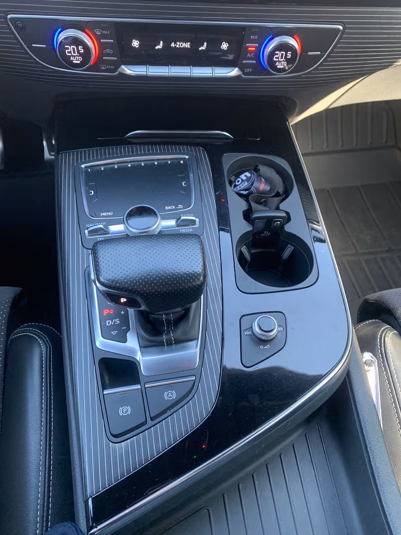 Audi Q7 - 25