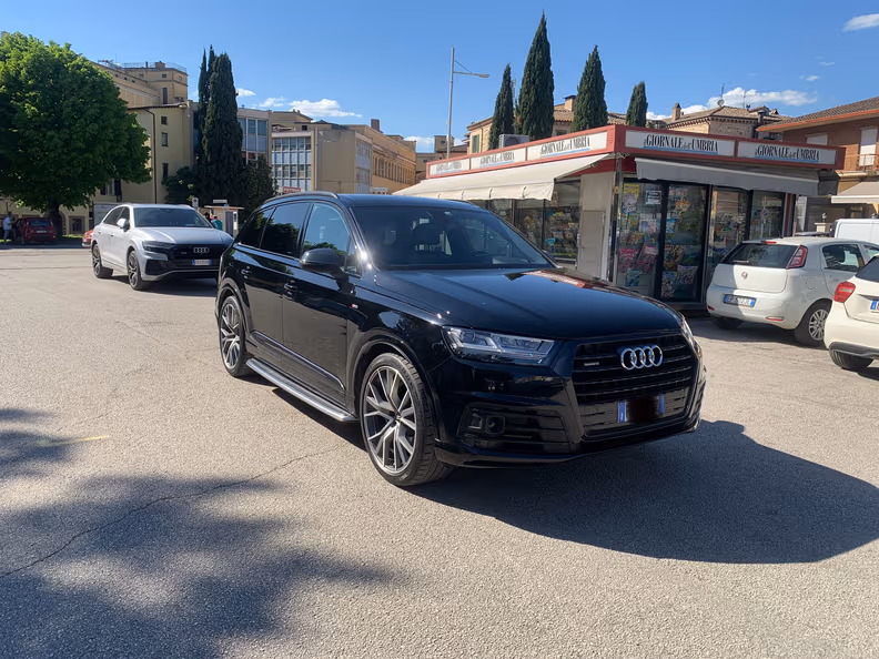 Audi Q7 - 12