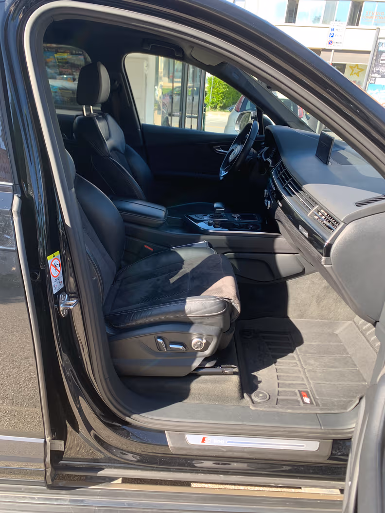 Audi Q7 - 33