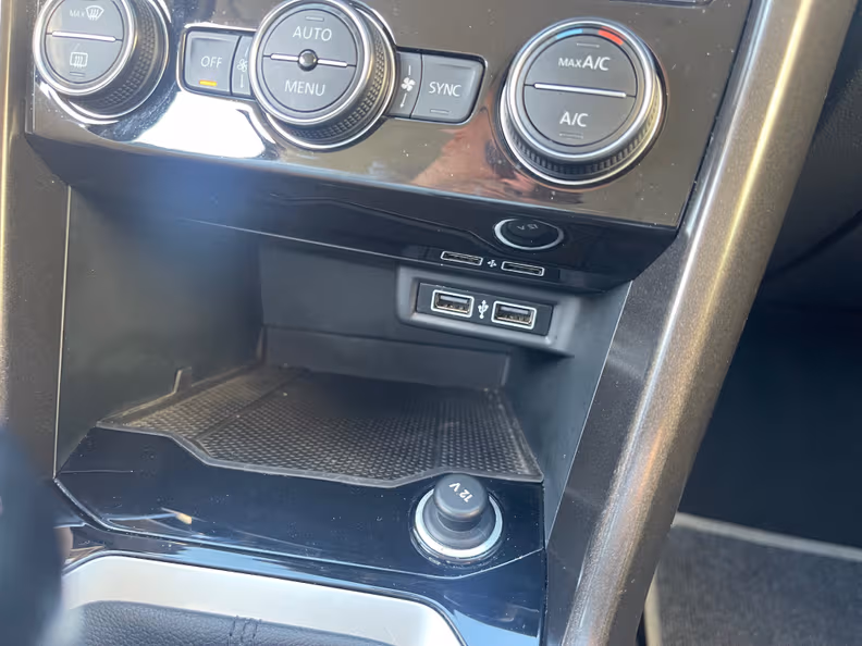VW T-ROC - 20
