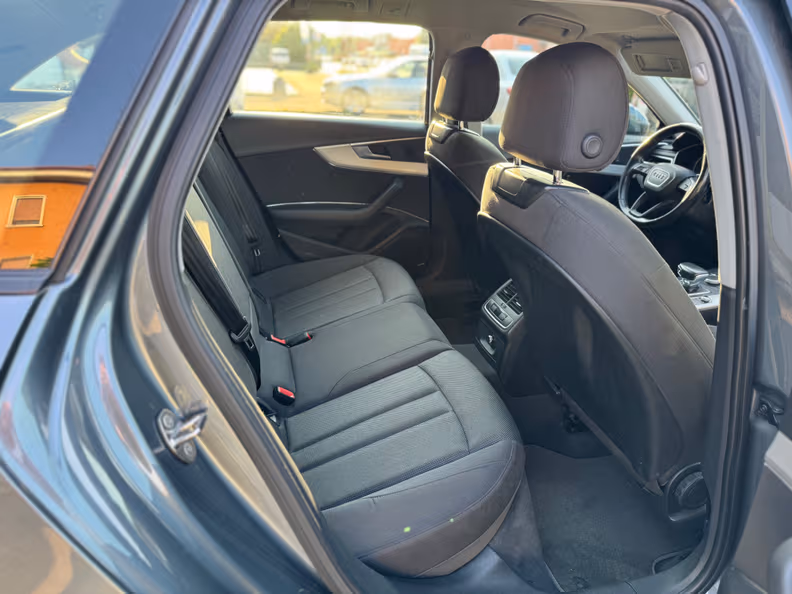 Audi A4 - 23