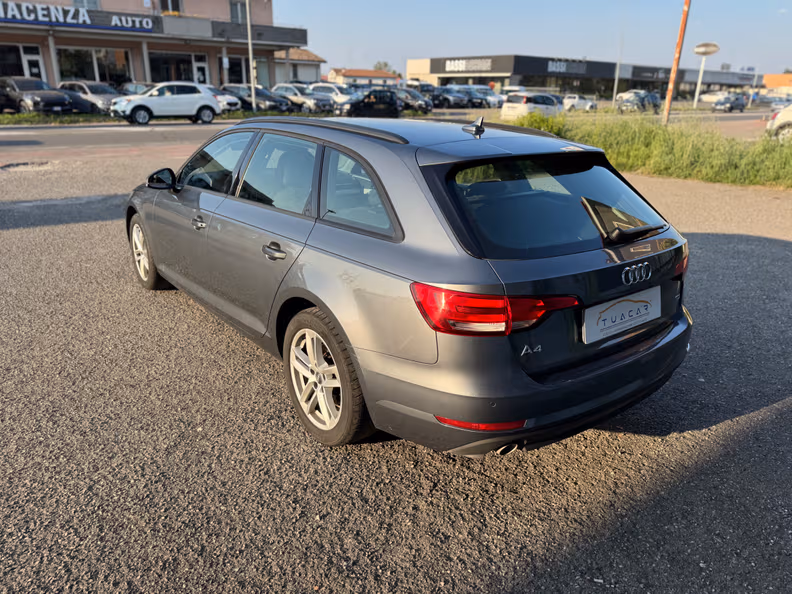 Audi A4 - 3