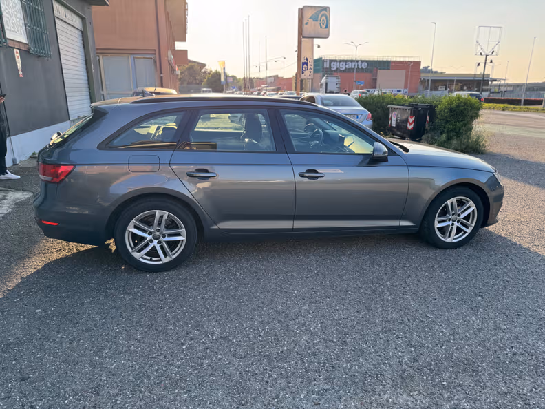 Audi A4 - 6