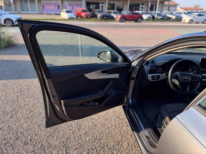 Audi A4 - 12