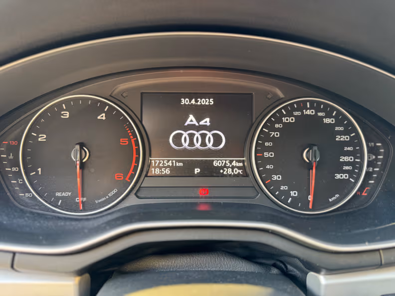 Audi A4 - 16