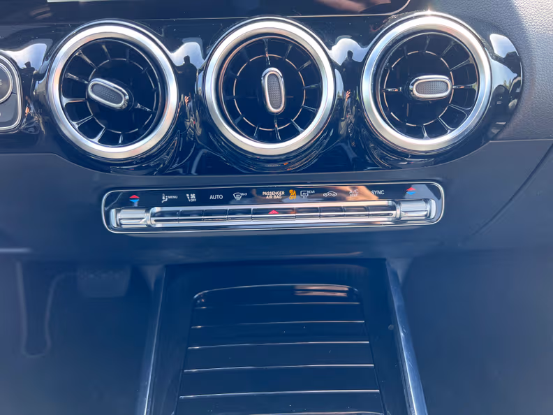 Mercedes-Benz B-Class - 24