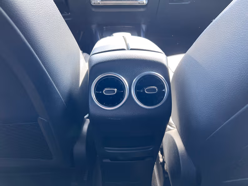 Mercedes-Benz B-Class - 22