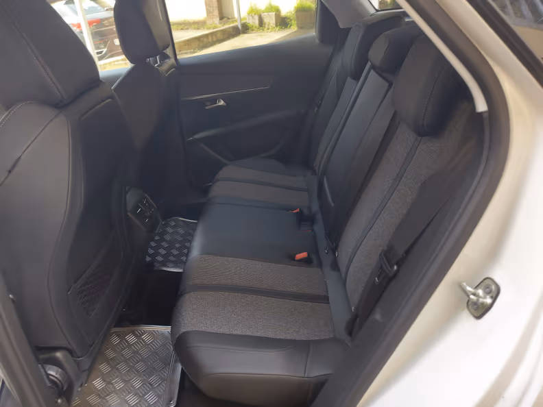 Peugeot 3008 - 20