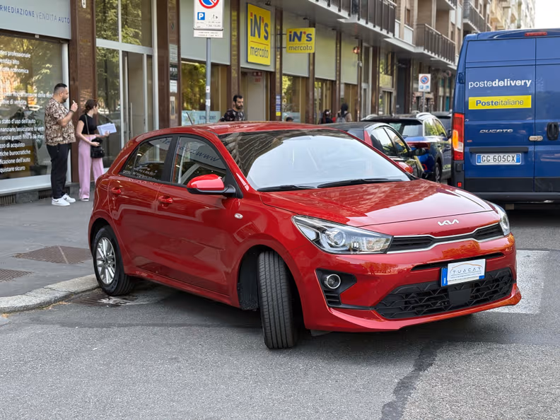 Kia Rio - 3