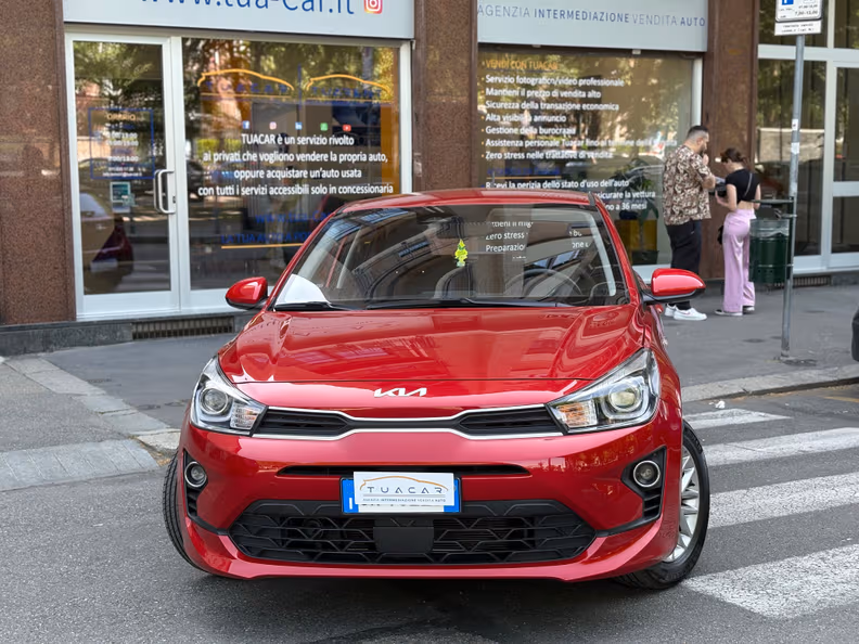 Kia Rio - 2