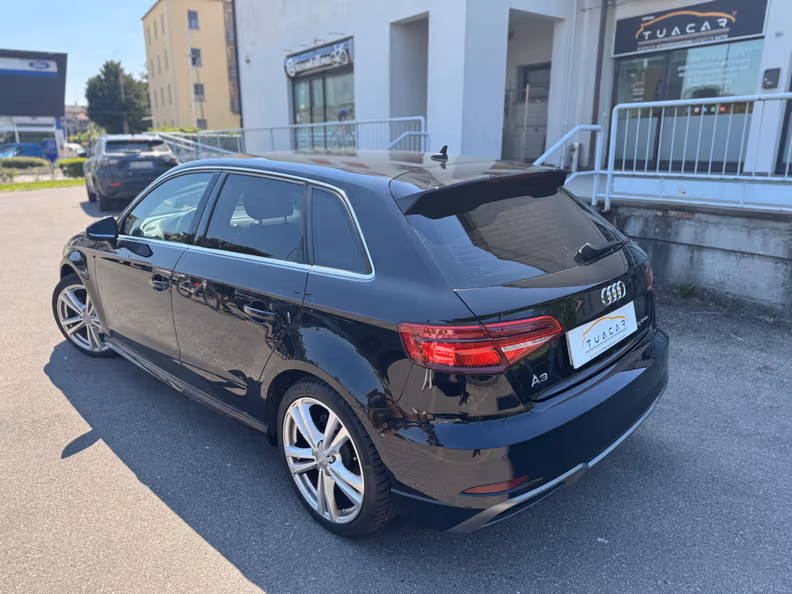 Audi A3 - 3