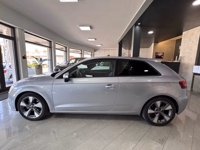 Audi A3 - 8