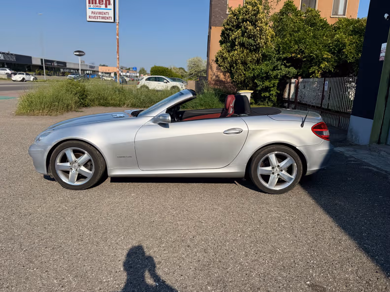 Mercedes-Benz SLK-Class - 2