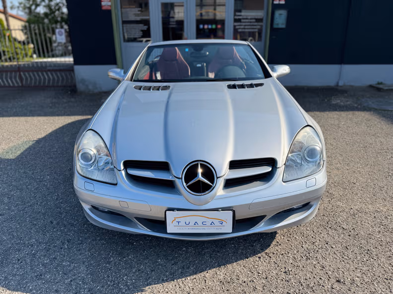 Mercedes-Benz SLK-Class - 8