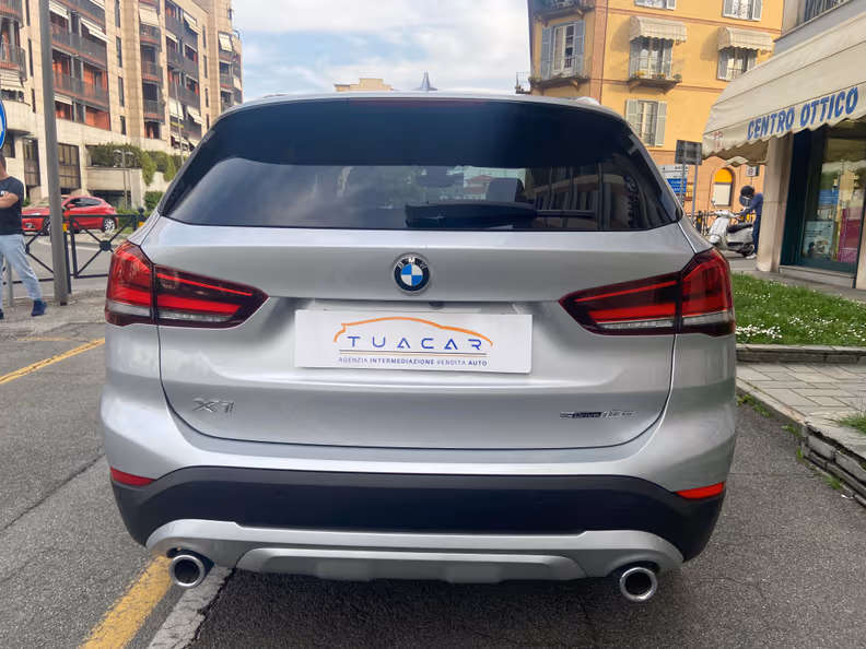 BMW X1 - 6
