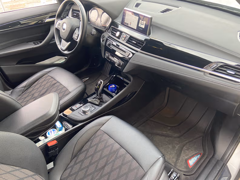 BMW X1 - 10