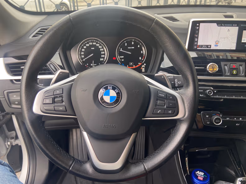 BMW X1 - 18