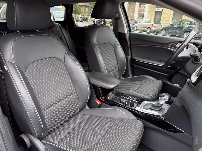 Kia Ceed - 27