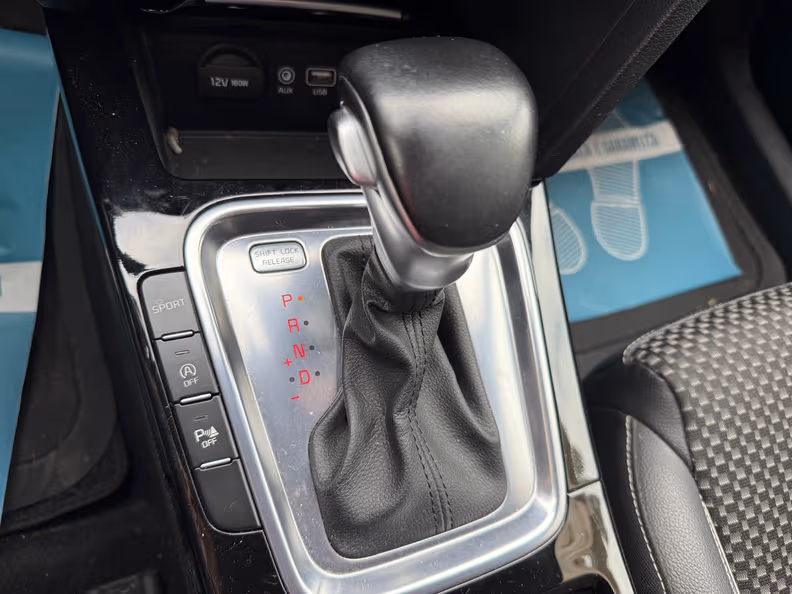 Kia Ceed - 22