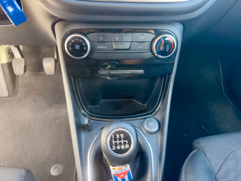 Ford Puma - 22