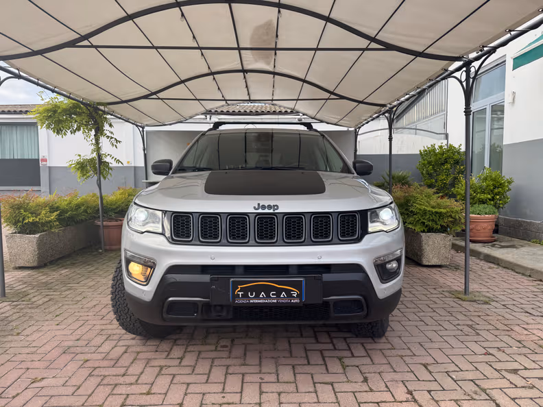 Jeep Compass - 2
