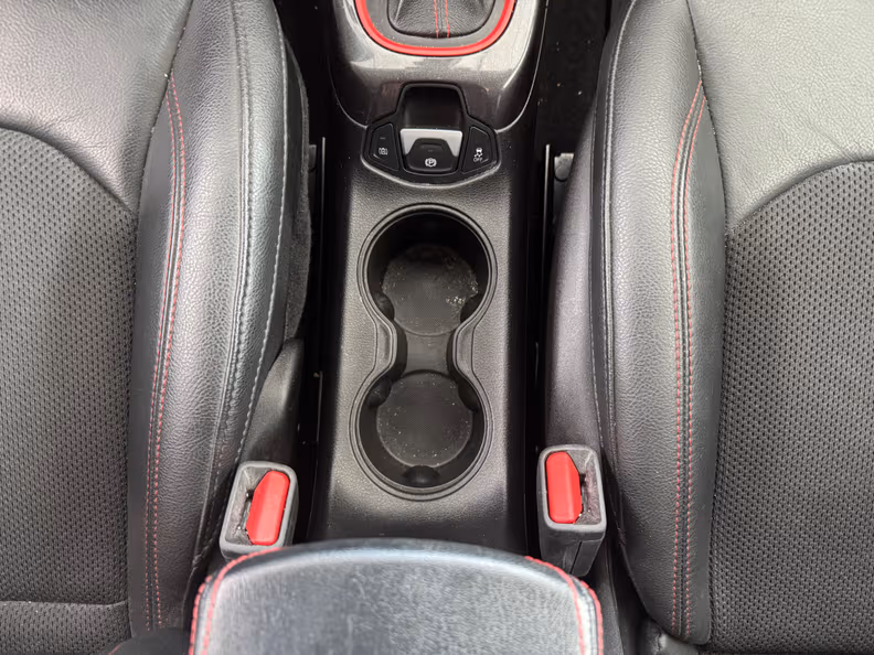 Jeep Compass - 30