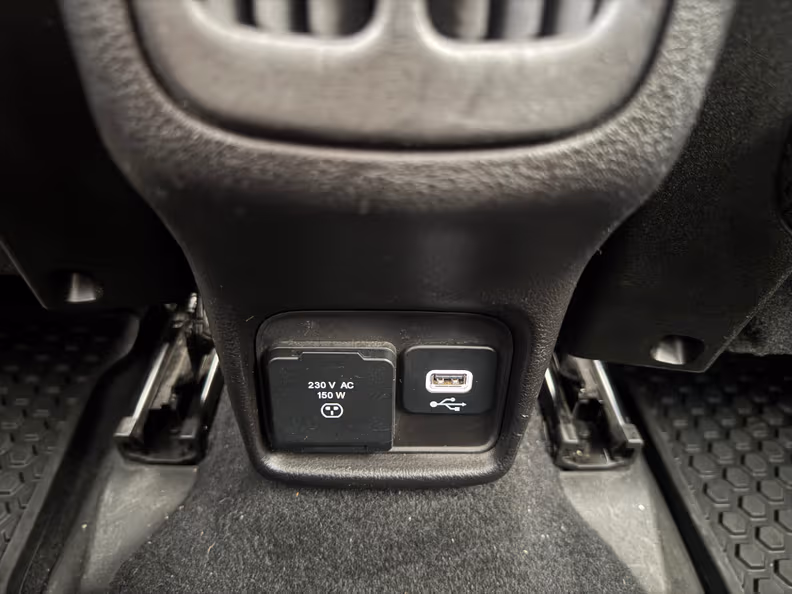 Jeep Compass - 25