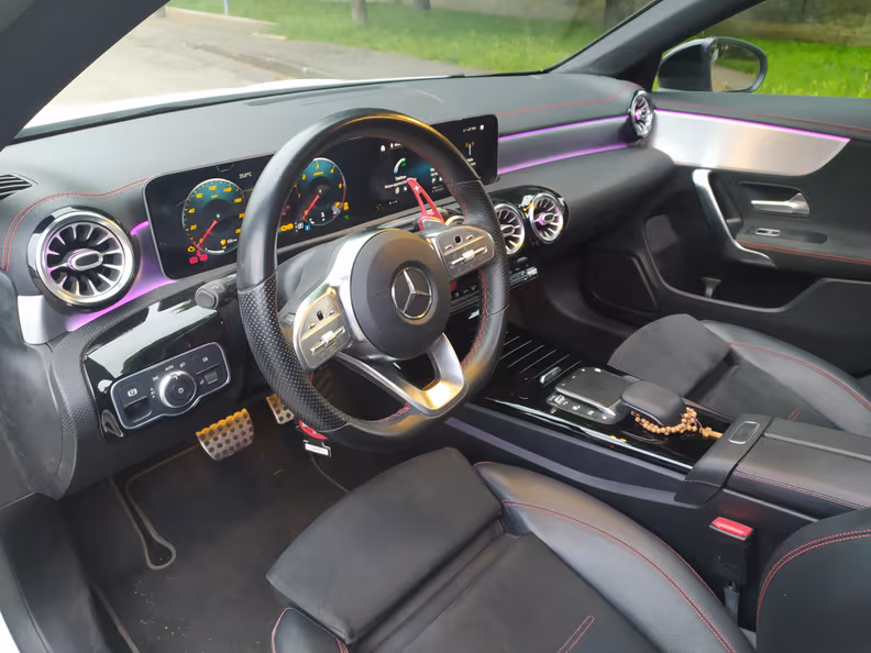 Mercedes-Benz CLA-Class - 13