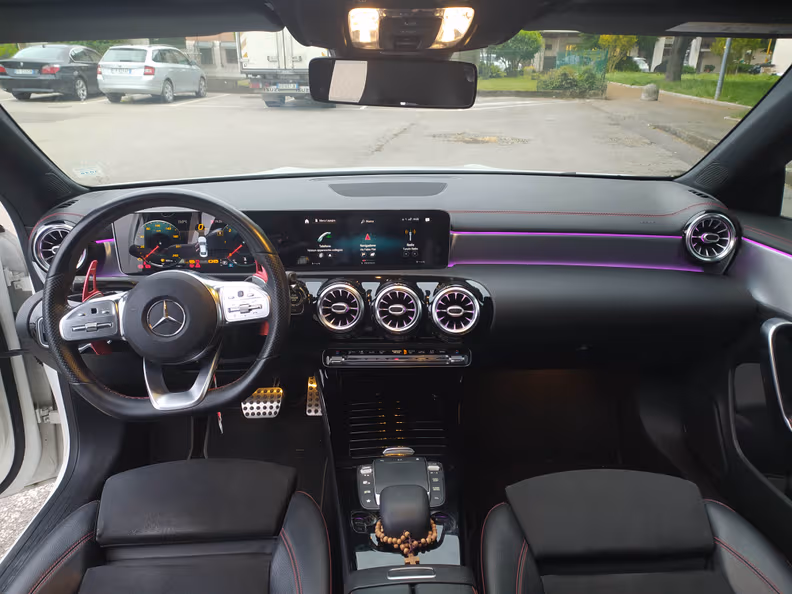 Mercedes-Benz CLA-Class - 18