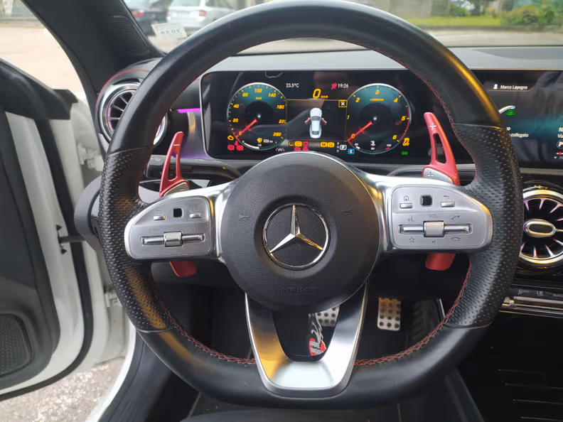 Mercedes-Benz CLA-Class - 31