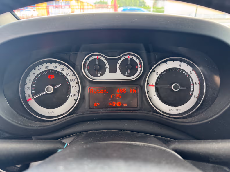 Fiat 500L - 12
