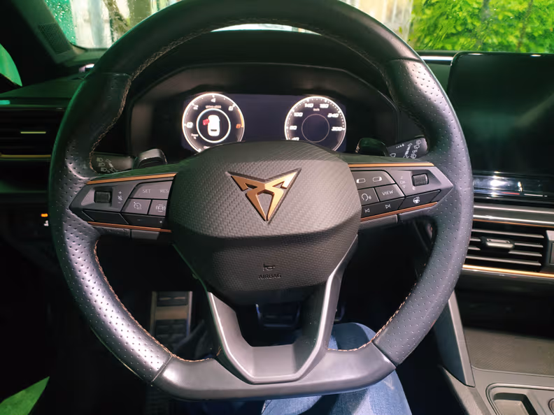 Cupra León - 36