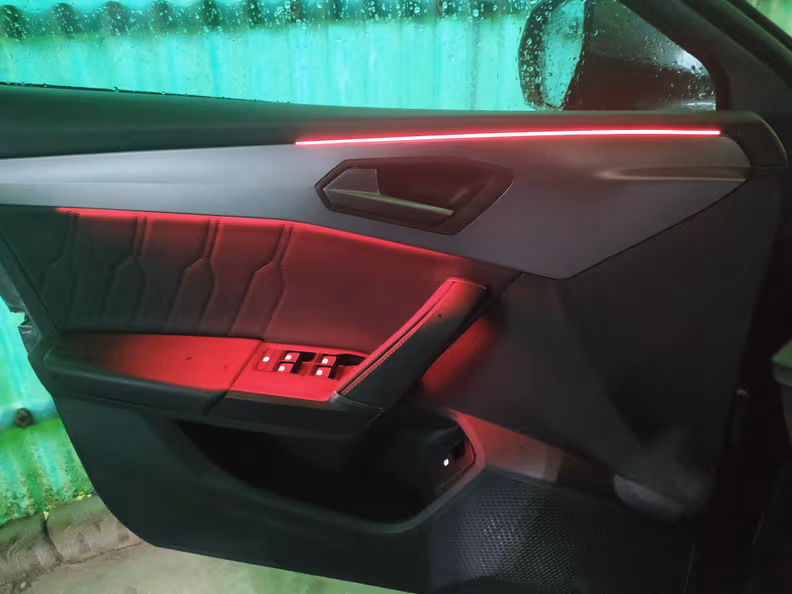 Cupra León - 45