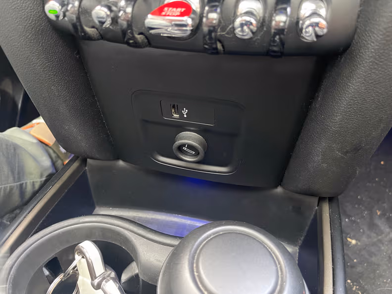 MINI Countryman - 25