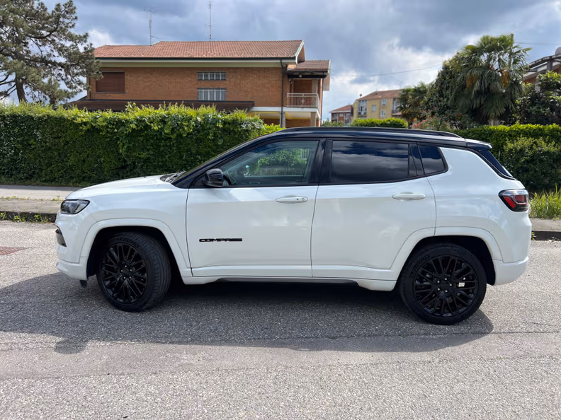 Jeep Compass - 21