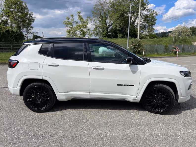 Jeep Compass - 19