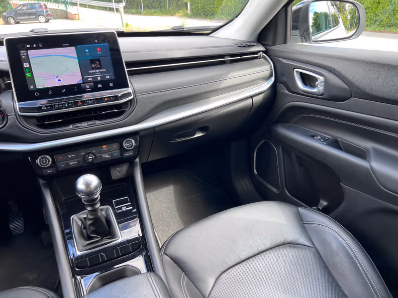 Jeep Compass - 29