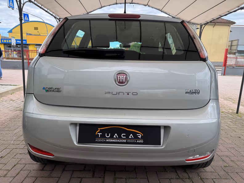 Fiat Punto - 18