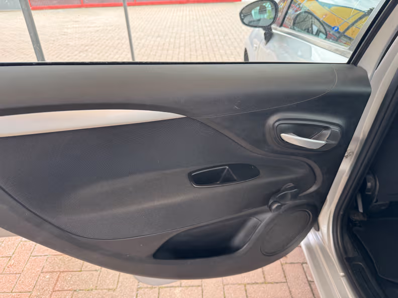 Fiat Punto - 25