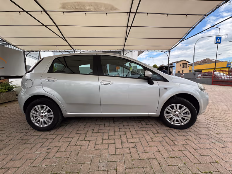 Fiat Punto - 19