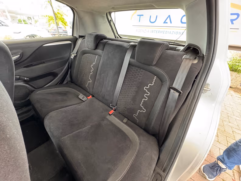 Fiat Punto - 11