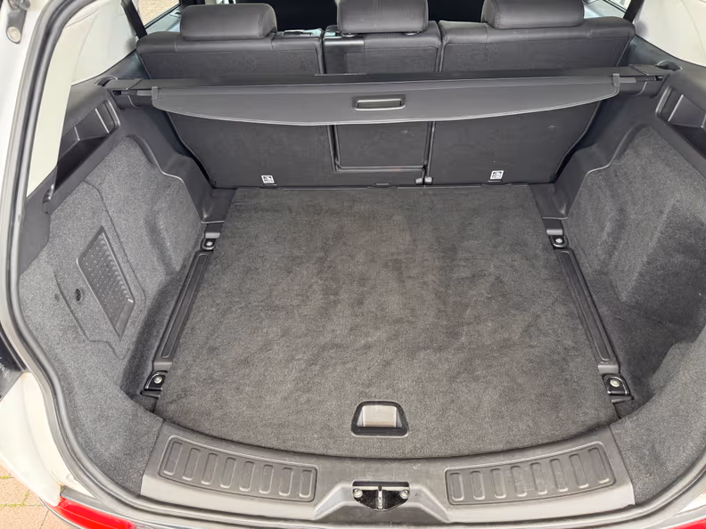 Land Rover Discovery Sport - 36