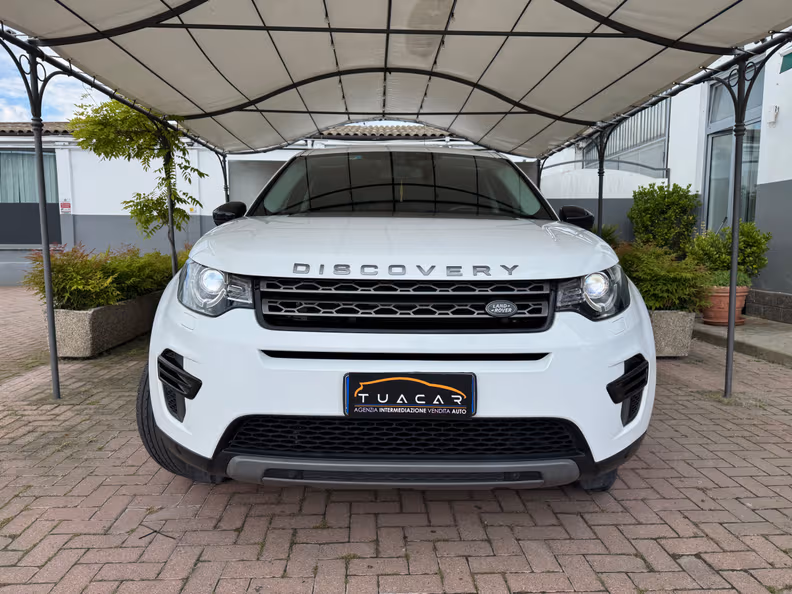 Land Rover Discovery Sport - 2