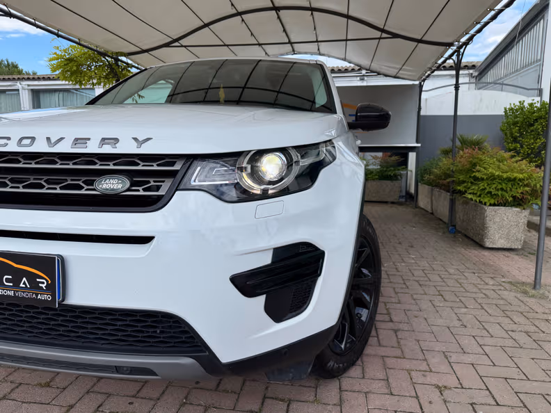 Land Rover Discovery Sport - 6