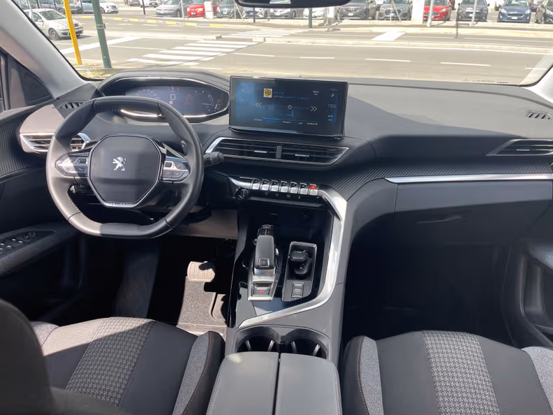 Peugeot 3008 - 11