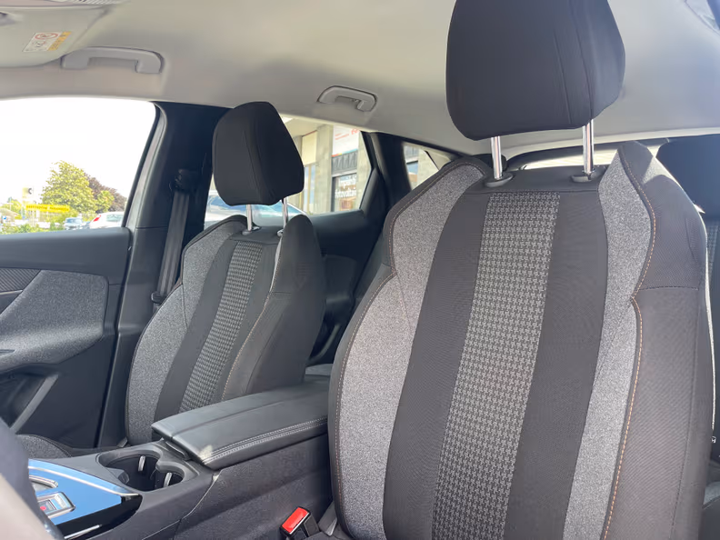 Peugeot 3008 - 8